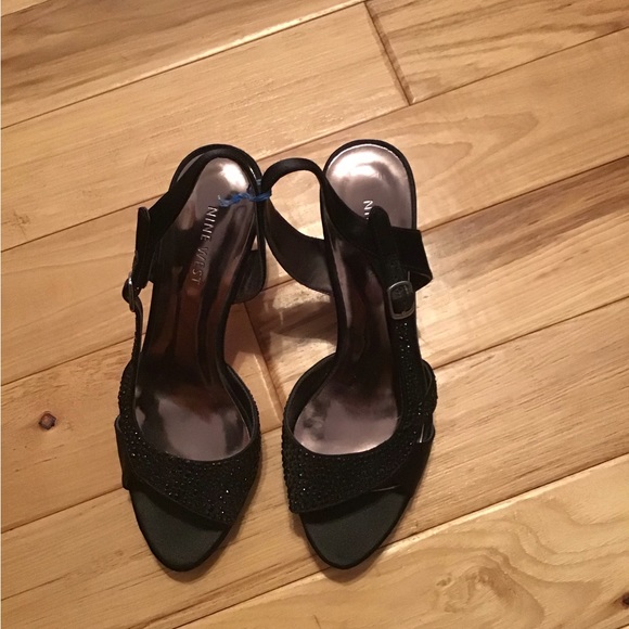 Nine West | Shoes | Womens Nine West Black Strappy Heel Sandals 55 M ...